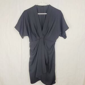 Skue black vneck wrap dress Size med LBD Party Cocktail Retro Figure Flattering